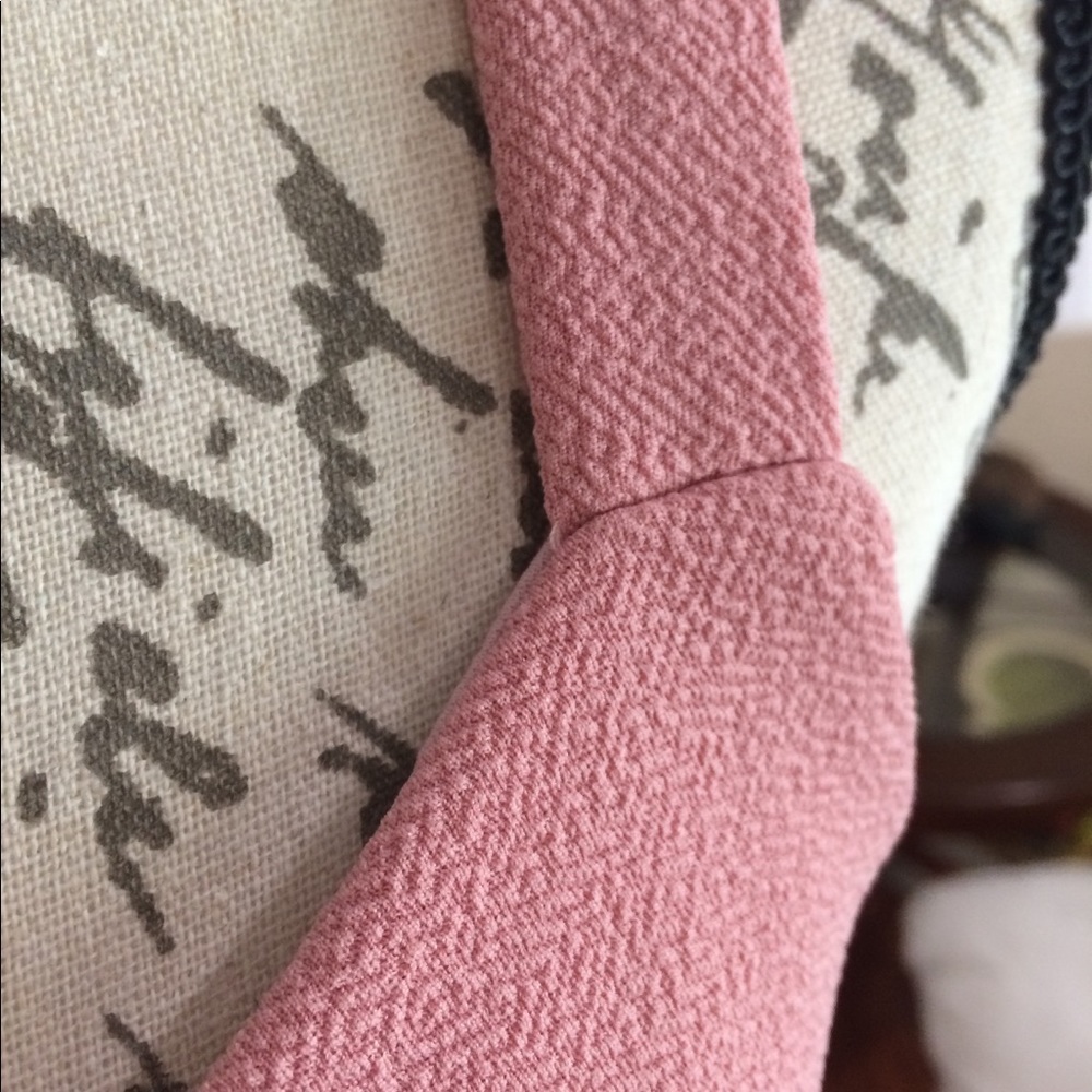 Pink top - Picture 3 of 5